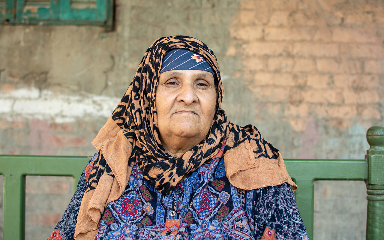 Qursaya_woman
